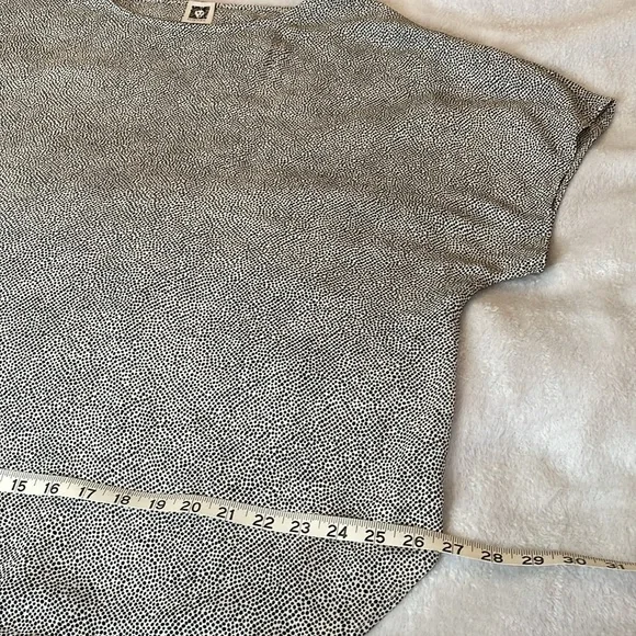 Anne Klein Graceful Bateau Neckline Blouse - Picture 8 of 13